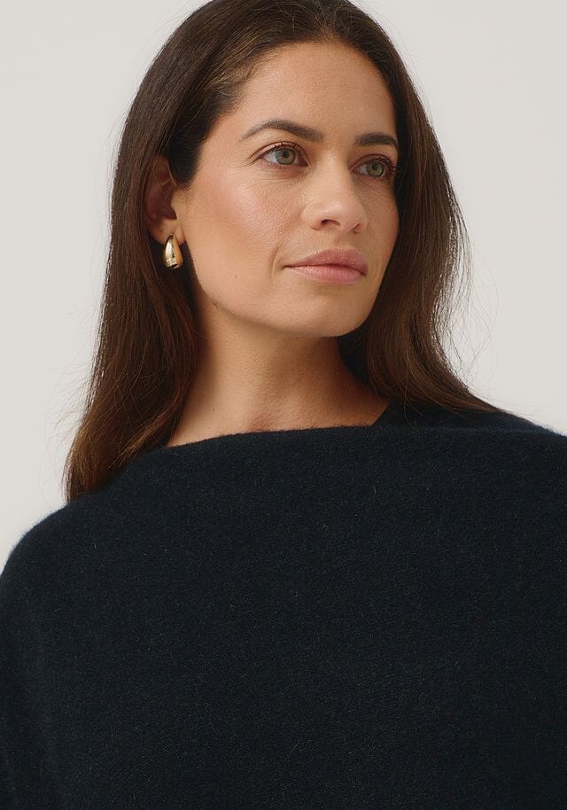 Celine Cape Merinomink Women Cape Merinomink
