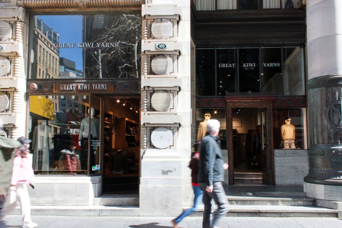 Great Kiwi Yarns, Queen Street – Storefront with people walking past