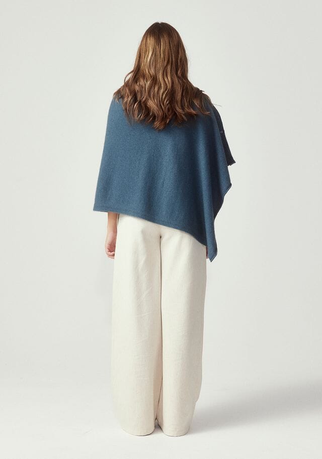Kapua Cape Women Cape Untouched World