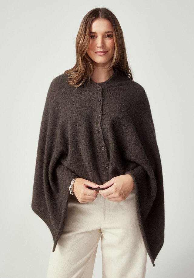 Kapua Cape Women Cape Untouched World