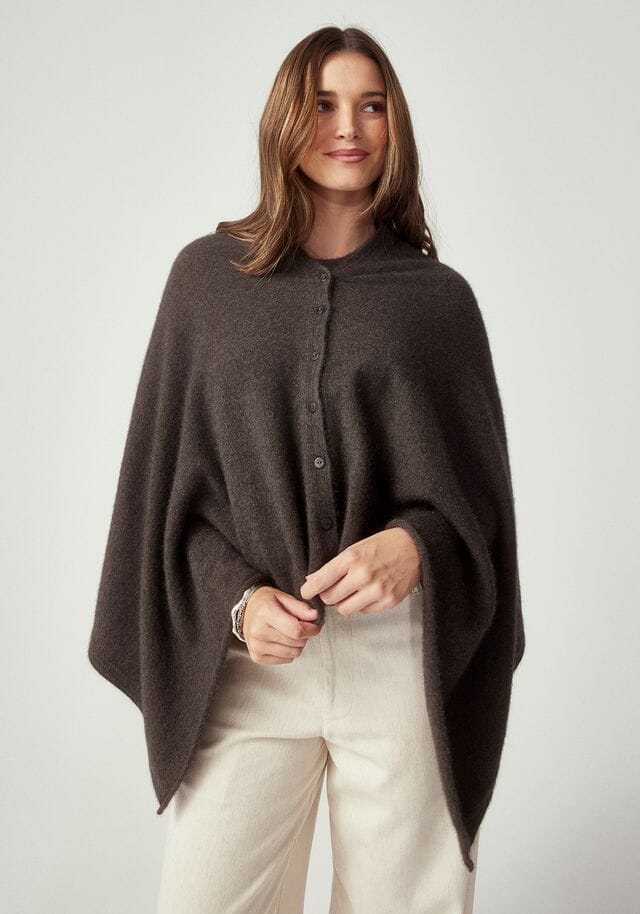 Kapua Cape Women Cape Untouched World