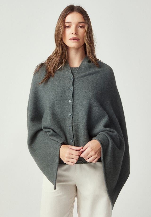 Kapua Cape Women Cape Untouched World