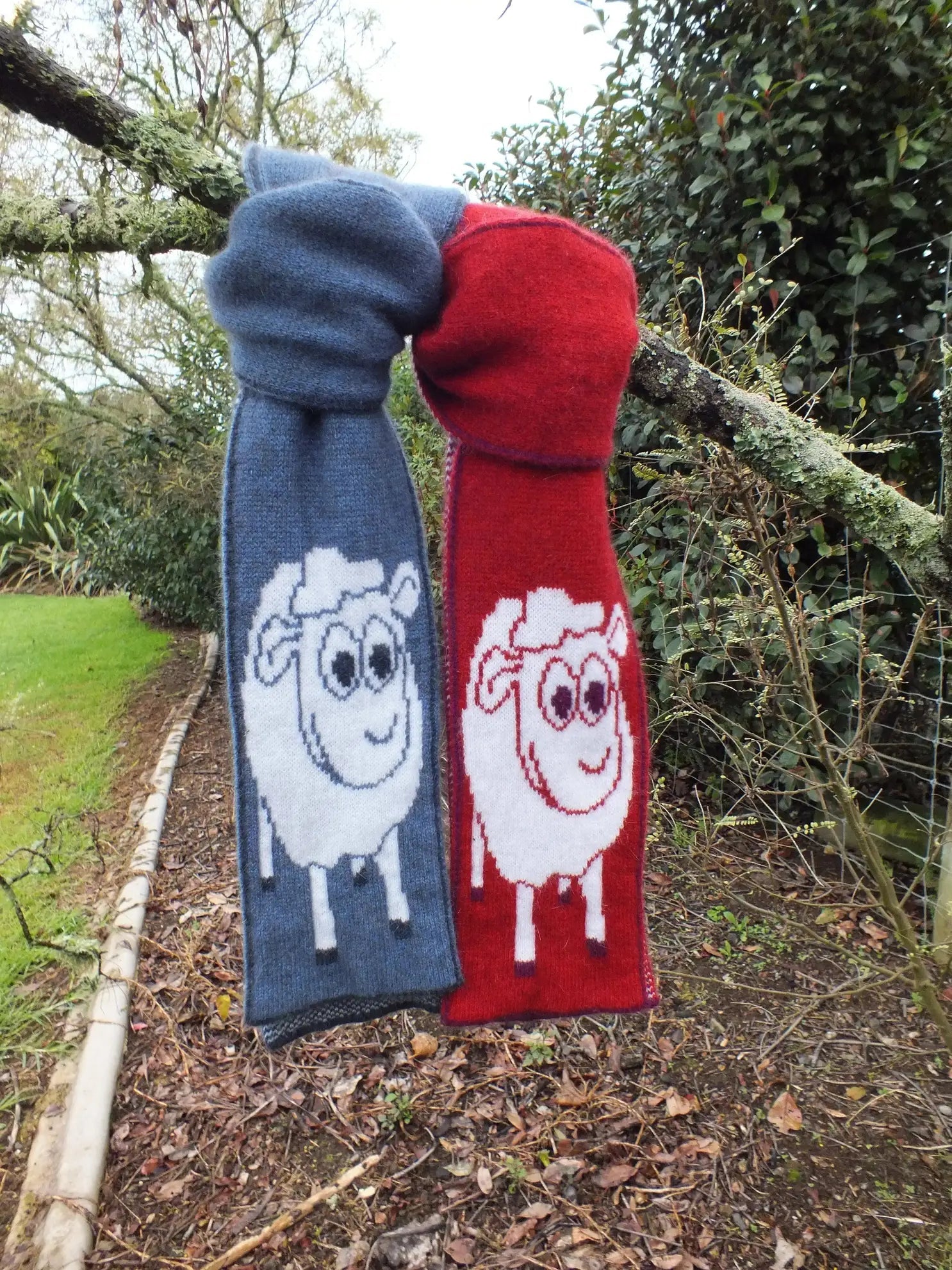 Little Lamby Scarf Kids Scarf Lothlorian