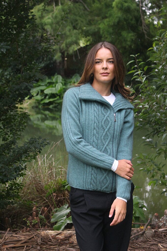 Offset Cable Jacket Women Jacket Lothlorian