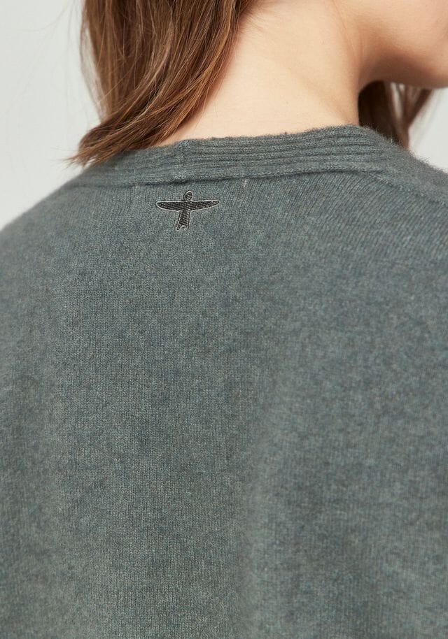 Relax V Sweater Women Sweater Untouched World