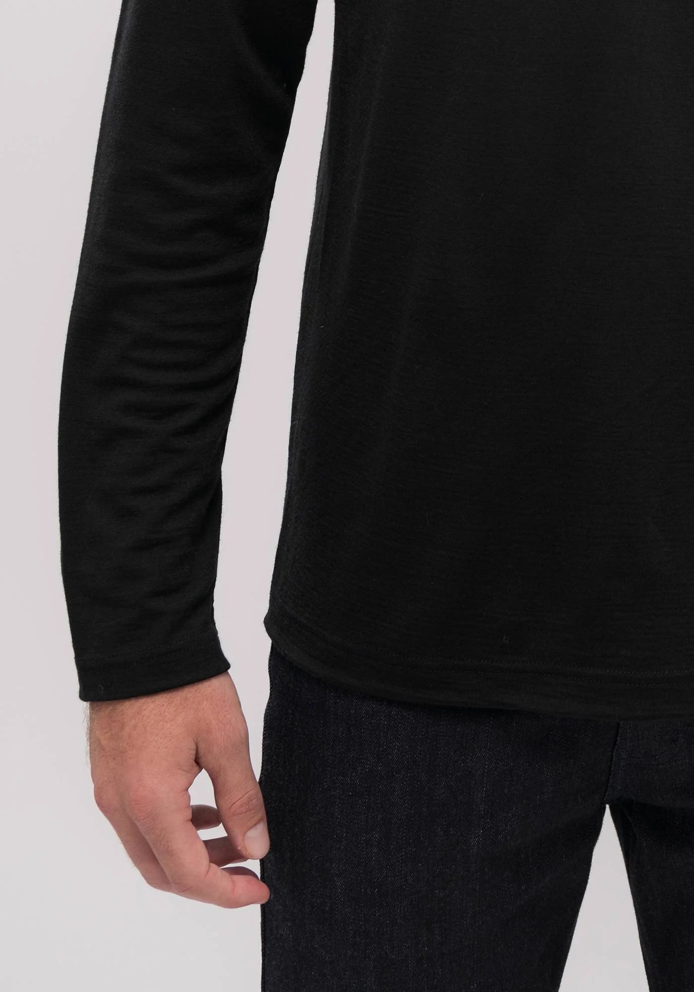 Classic Mountainsilk Crew Mens Top Untouched World