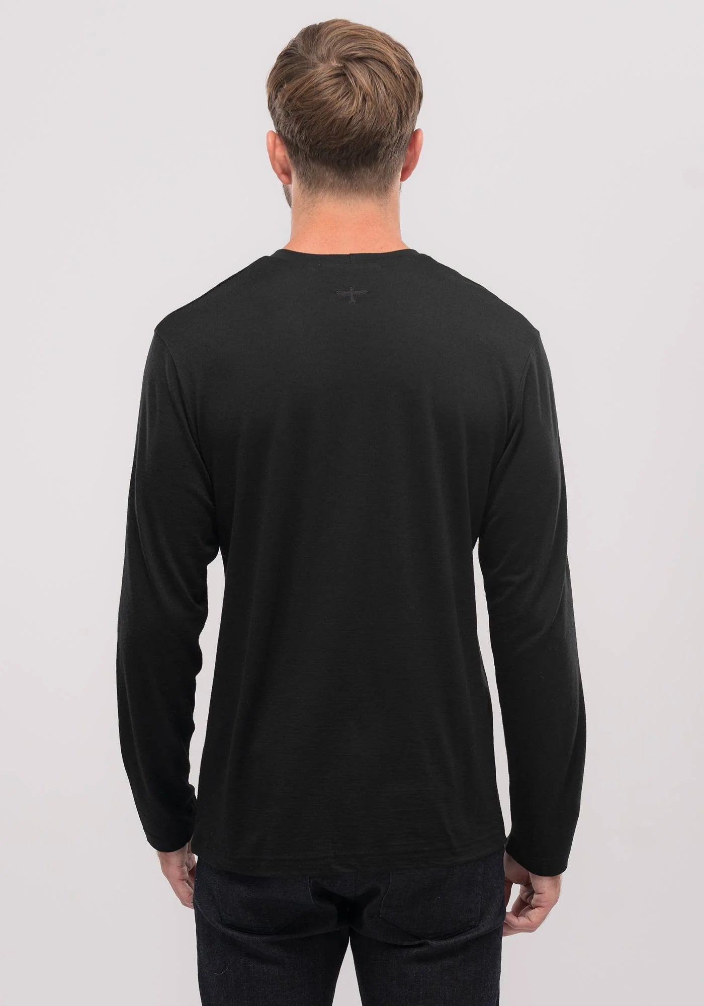 Classic Mountainsilk Crew Mens Top Untouched World