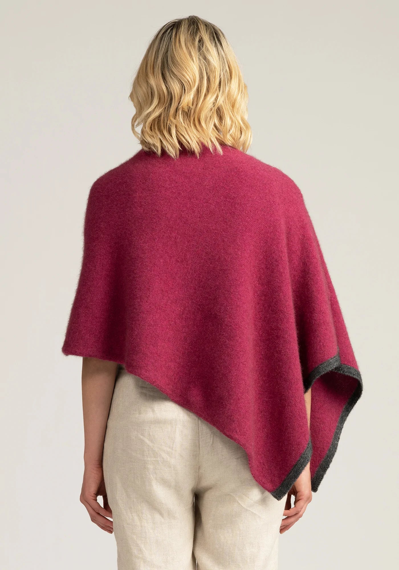 Two Tone Poncho Poncho Merinomink