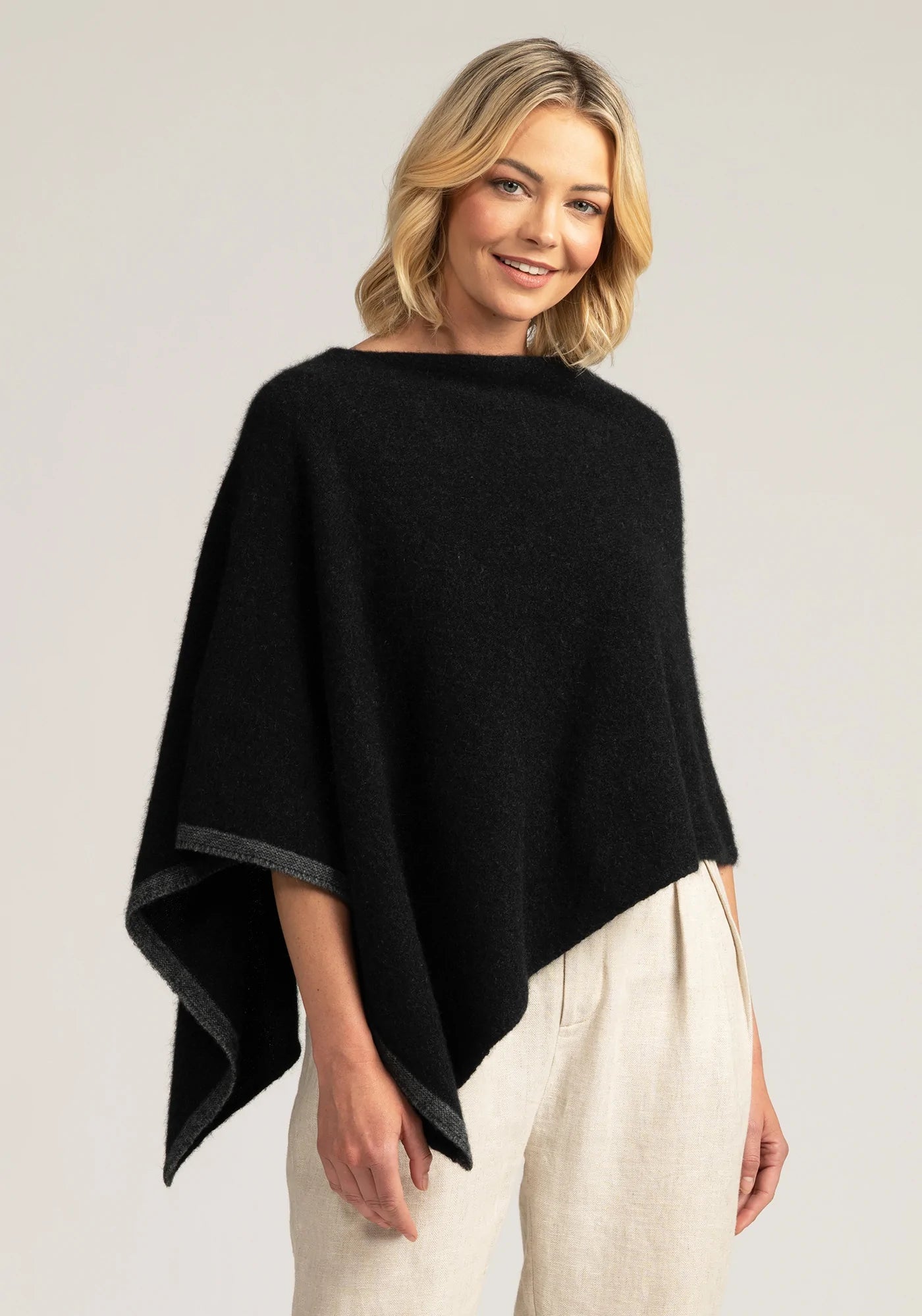 Two Tone Poncho Poncho Merinomink