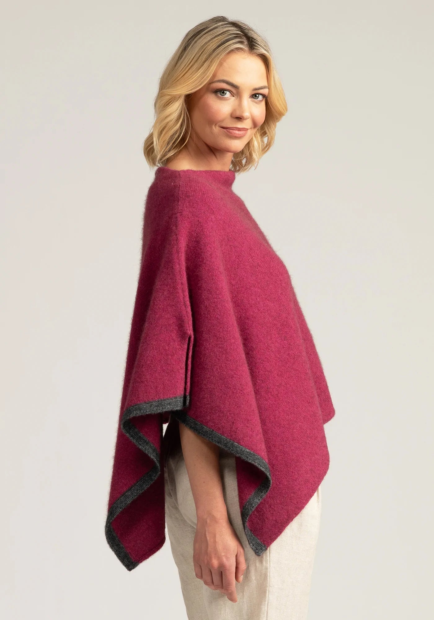 Two Tone Poncho Poncho Merinomink