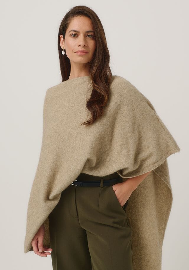 Celine Cape Merinomink Women Cape Merinomink 