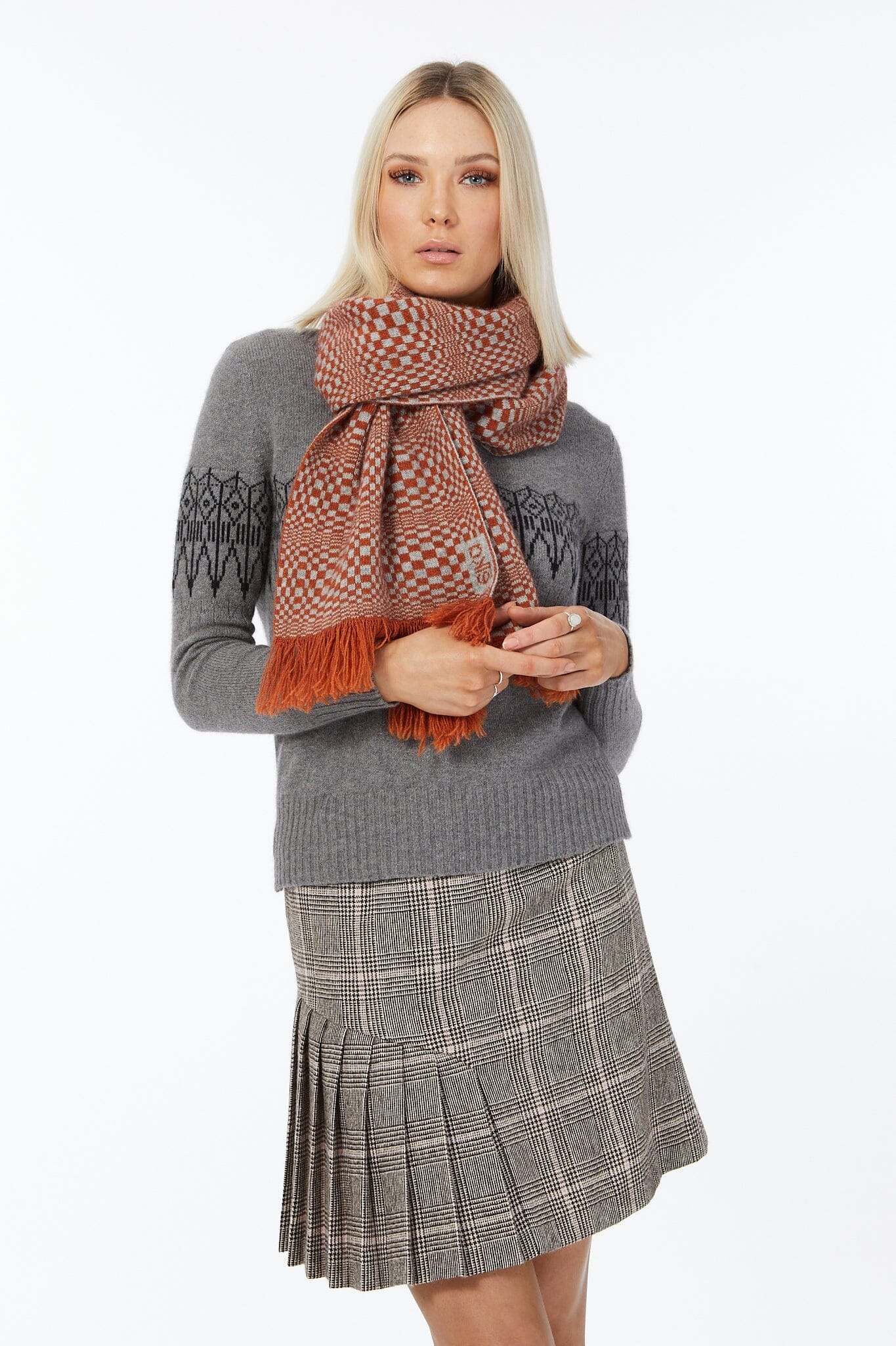 Chessboard Tassel Scarf Scarf Elka 