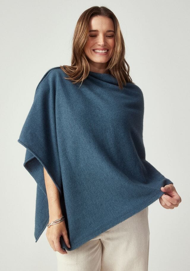 Kapua Cape Women Cape Untouched World 