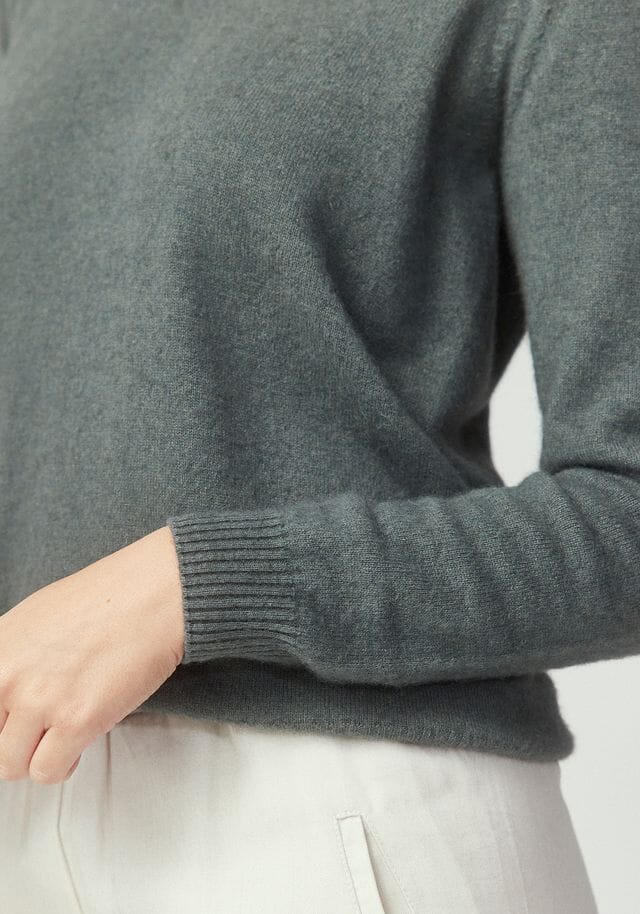 kapua Crew Women Sweater Untouched World 