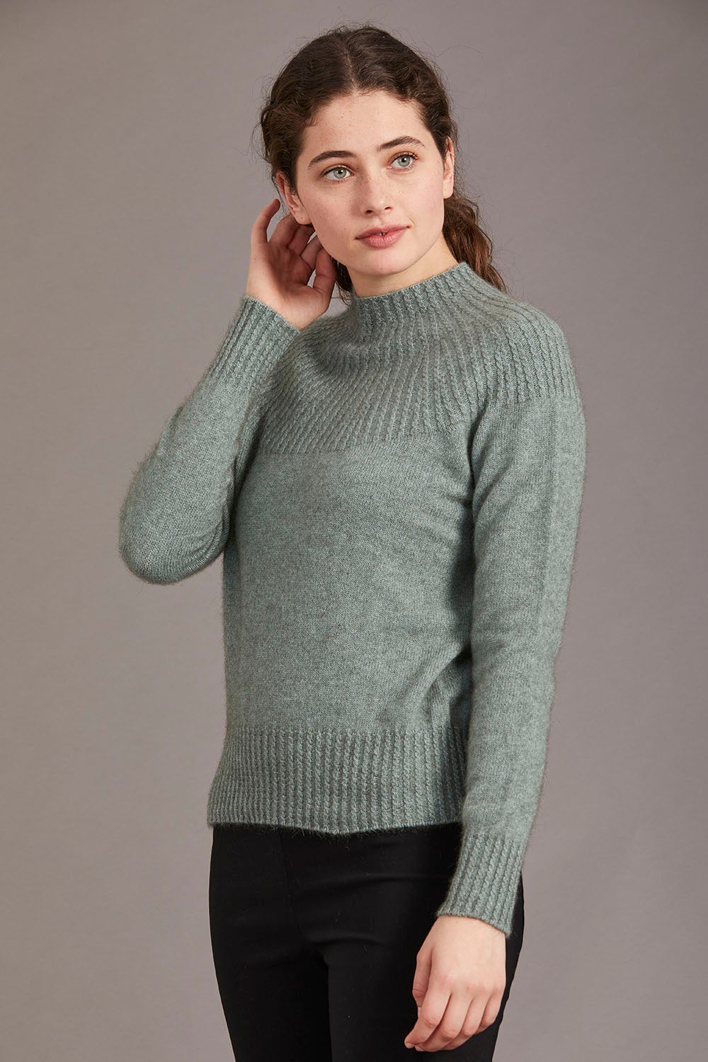 Yolk Neck Cable Jersey Women Sweater McDonald 